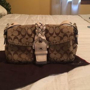 Authentic Coach purse 👛
